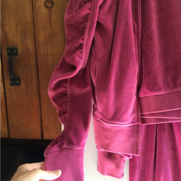 NEW! Another love 3 piece set! 💕💕💕 - Picture 13 of 16